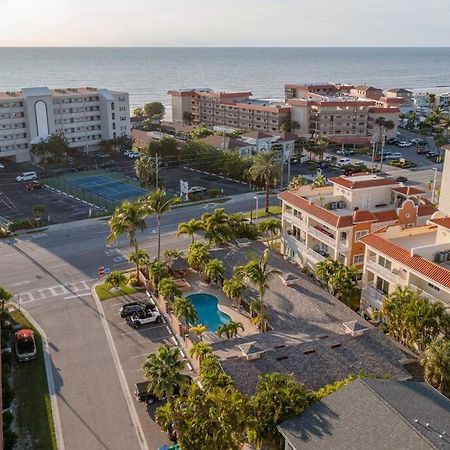 Walk To The Beach And Restaurants! - Coconut Villa'S Suite 2 Сейнт Пийт Бийч Екстериор снимка